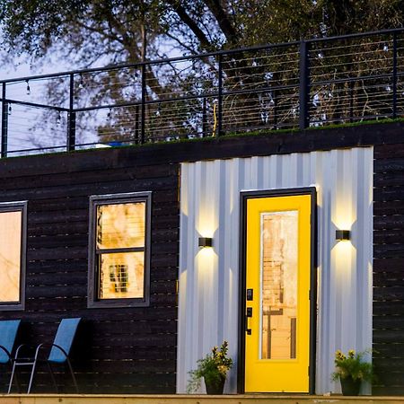 The Zephyr Modern Luxe Container Home Bellmead Luaran gambar
